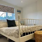 Woodside Cabin