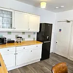 Laga Guest House - Rooms