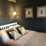 Highland Cabin - Relaxing Hot Tub