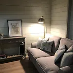 Highland Cabin - Relaxing Hot Tub