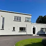 The Annexe At Cluny House