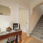 16 Fairfield Road