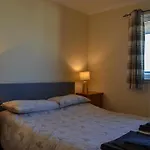 Ness-Side Apartment