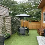 Immaculate Cabin 5 Mins To Inverness Dog Friendly