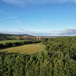 Doura Lodge
