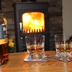 Lodges At The Mains