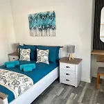 39 Wells Street Apartment