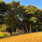 Cherry Tree Lodge