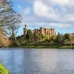 2 Bed In Inverness Ca328