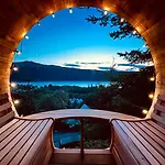 Lodges On Loch Ness