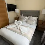 The Waverley Inn Holiday Homes