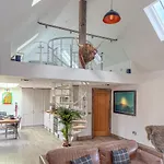 Balloan Cottage Cowshed