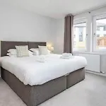 2 Bedroom Hedgefield Apartment 41