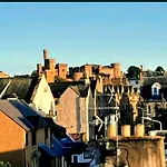 Cosy 1-Bed Apartment In Inverness