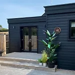 Mile End Cottage