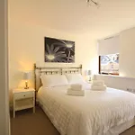 1 Haugh Apartment