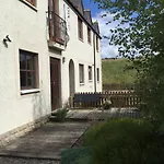 Two-Bedroom Apartment - Golf View Free Parking