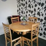 Lerwick Garden Apartment