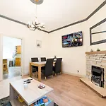Stag City Centre Apartment