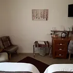 Tay Villa Guest Accommodation