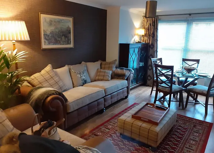 Bishops Park Apartment
