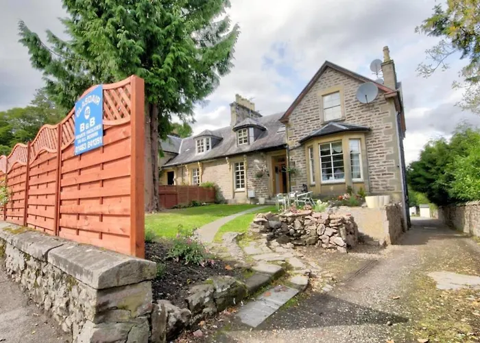 Stunning 5-Bed House In Inverness