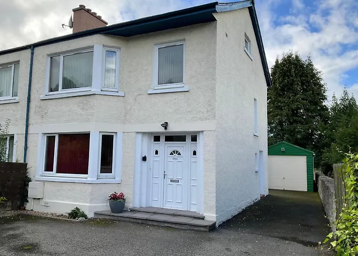 3 Bedroom Culduthel House Free Parking