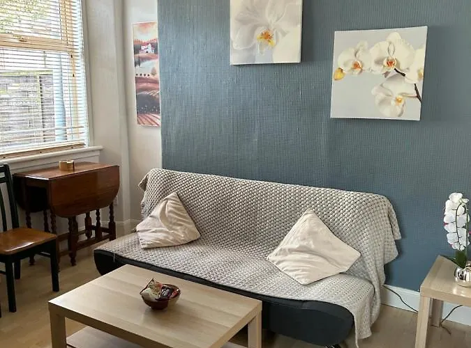 Rosebery Apartment-Inverness