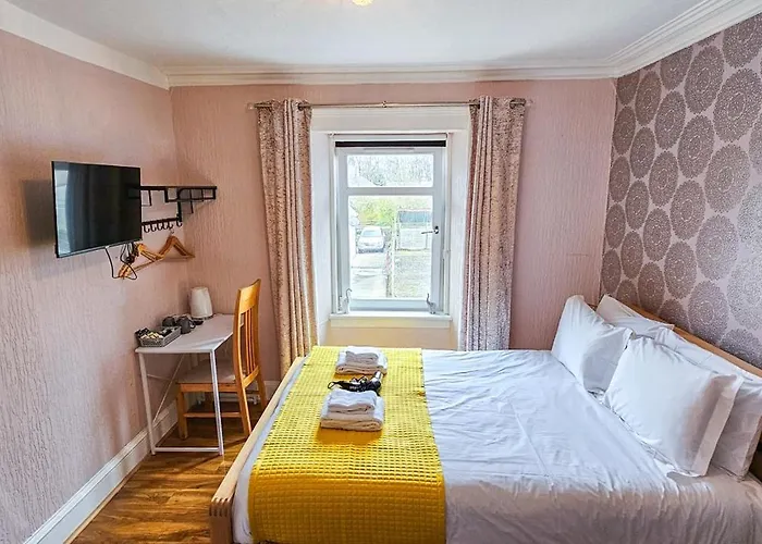 Fraser 2 Bedroom Apartment - Inverness