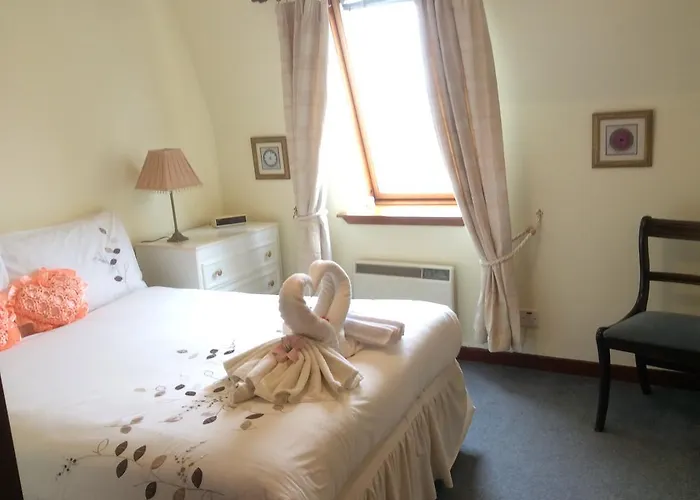 Connel Court Apartments