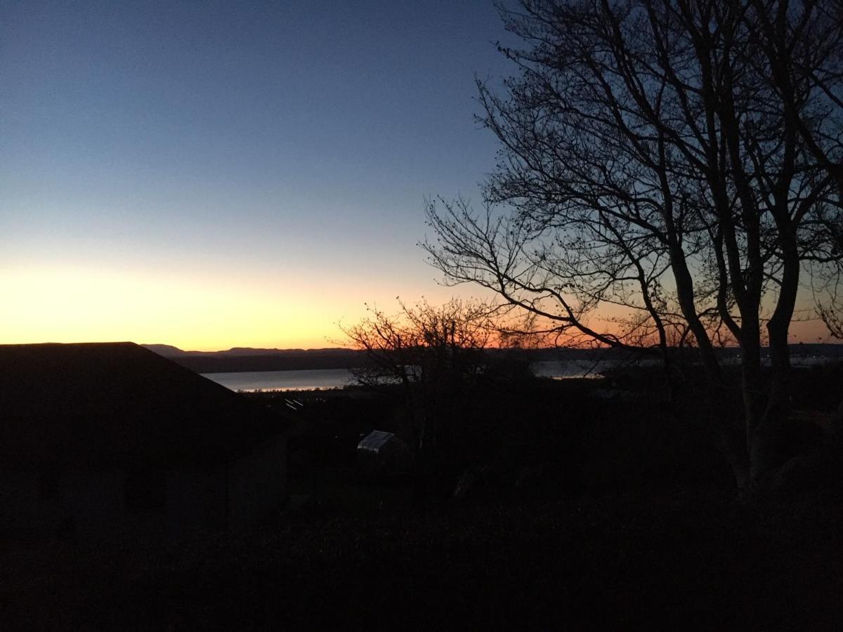 Bed & Breakfast By The Brae 4*