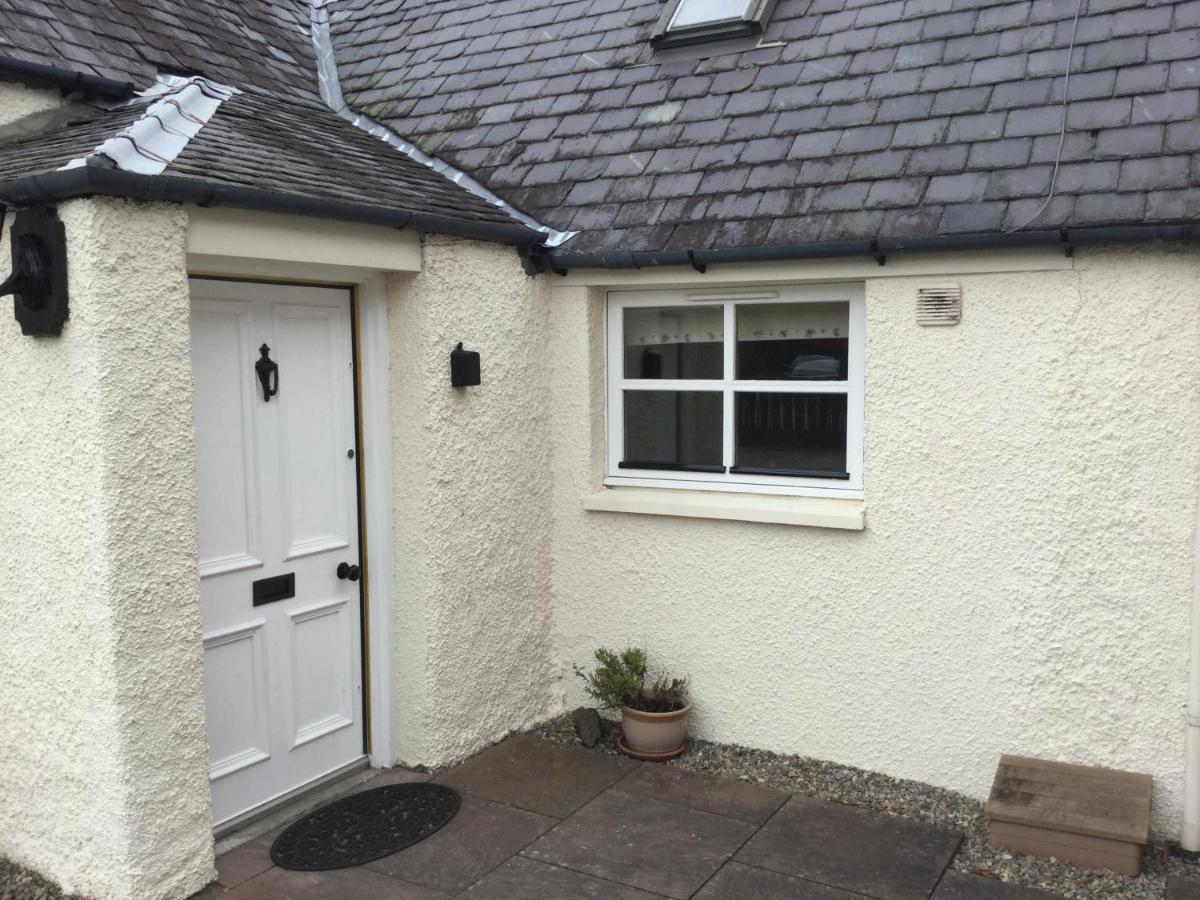 Three-bedroom Old Free Parking *