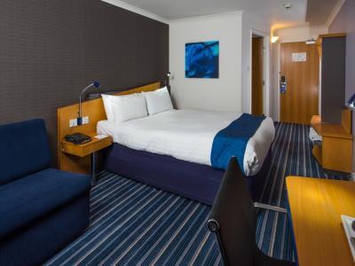 Express By Ihg Hotel