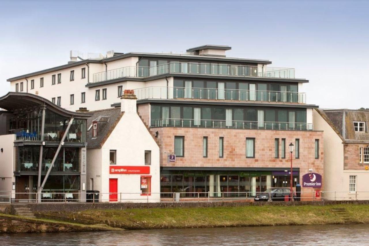 Premier Centre - River Ness 3*
