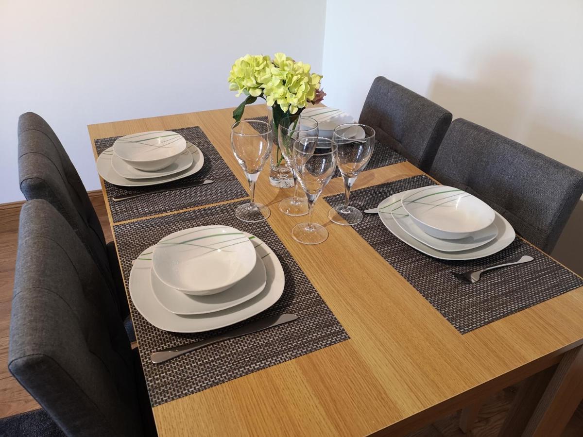 Attic Floor Apartment, Centre * Inverness