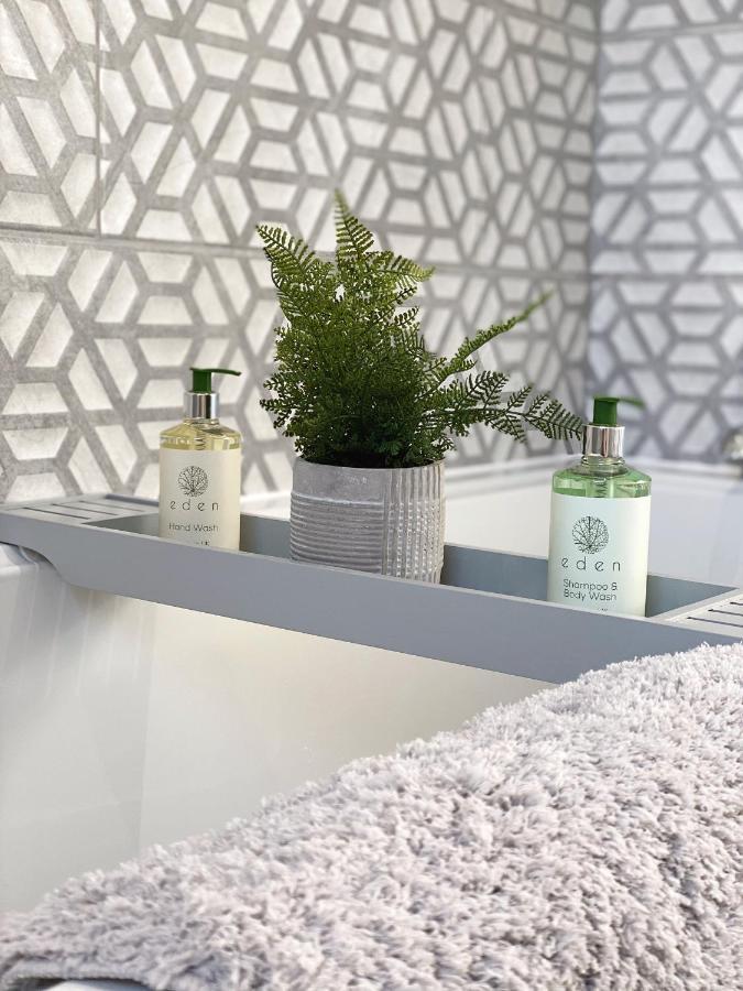 Innes Street Townhouse *