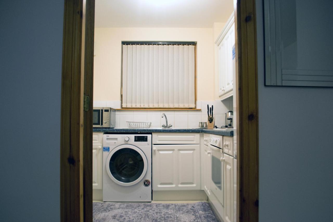 Superb 2 Bedroom Flat - Refurbished Dec 2024 Inverness