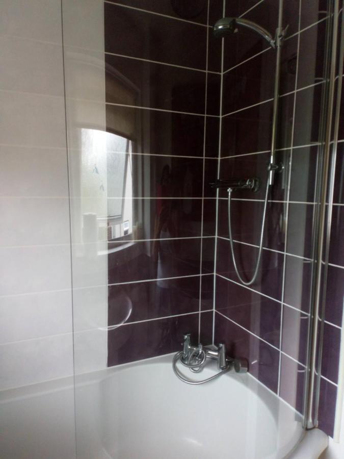 Guest house Double Only Light Breakfast Only Available Eaten Within Private Use Of Bathroom *