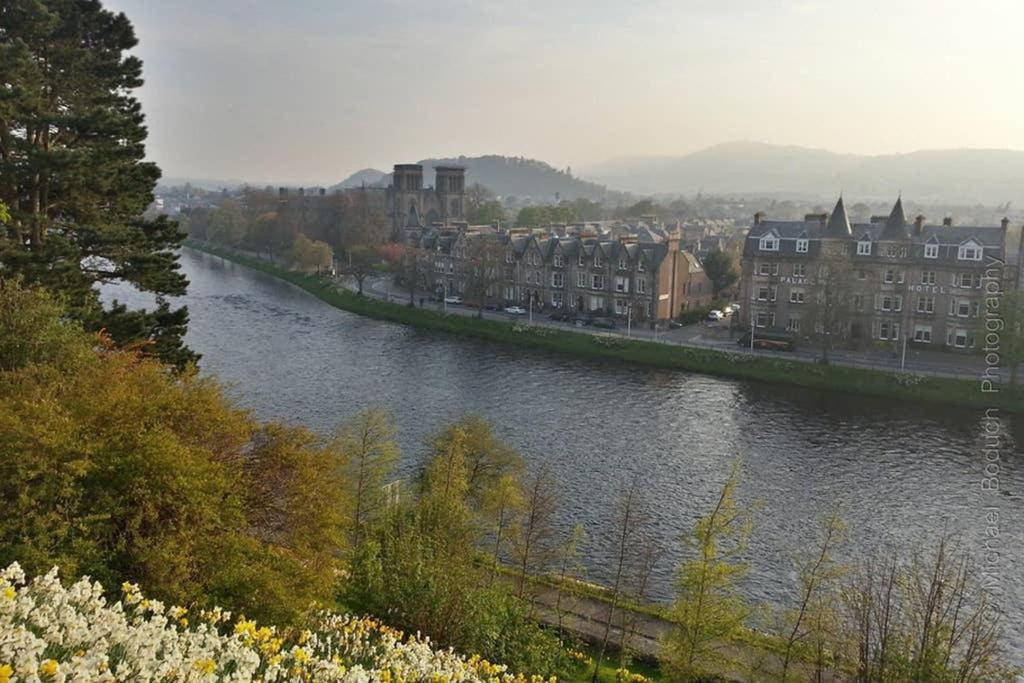 Apartment Loch Ness *