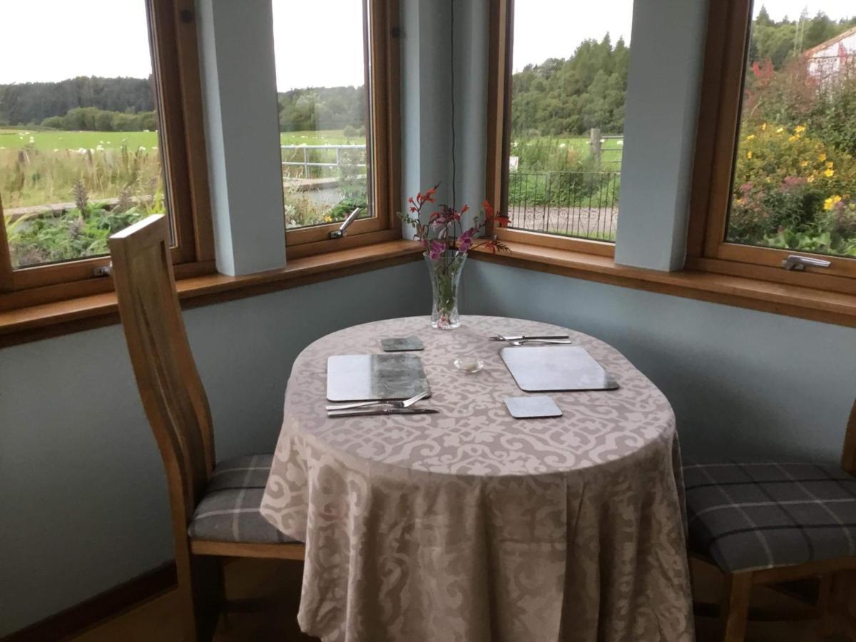 Craggiemore Farmhouse Homestay *