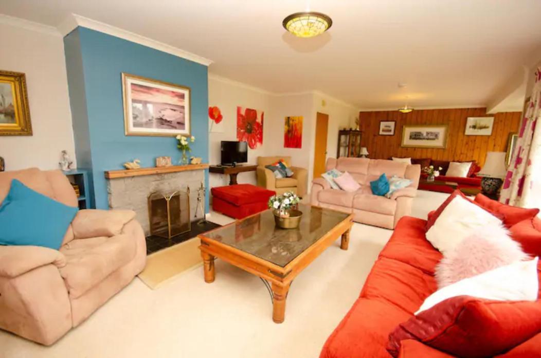 Comforts In Peaceful 2 Acres Inverness