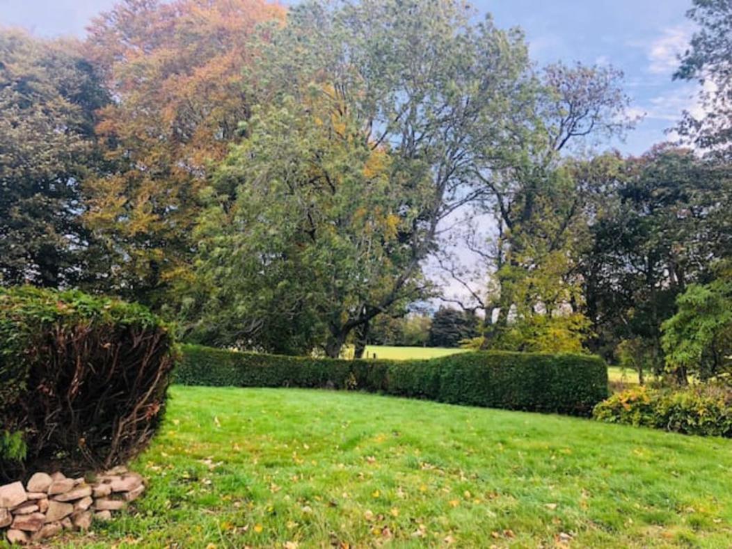 Comforts In Peaceful 2 Acres Inverness