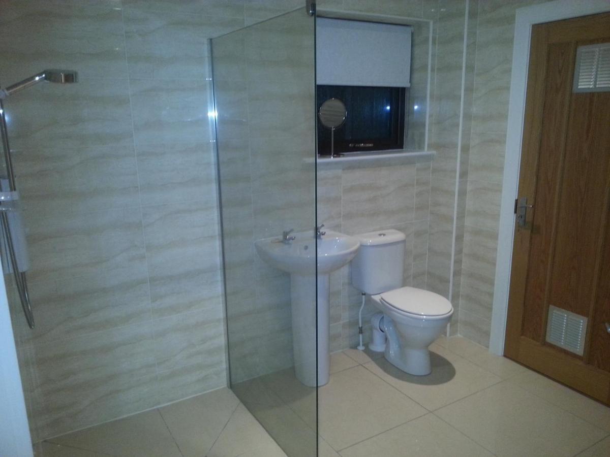 Birchgrove Holiday Apartment--- Free Wifi-- Inverness