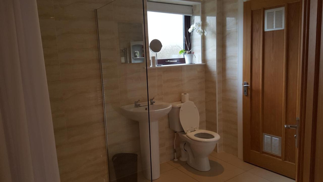 Birchgrove Holiday Apartment--- Free Wifi-- * Inverness