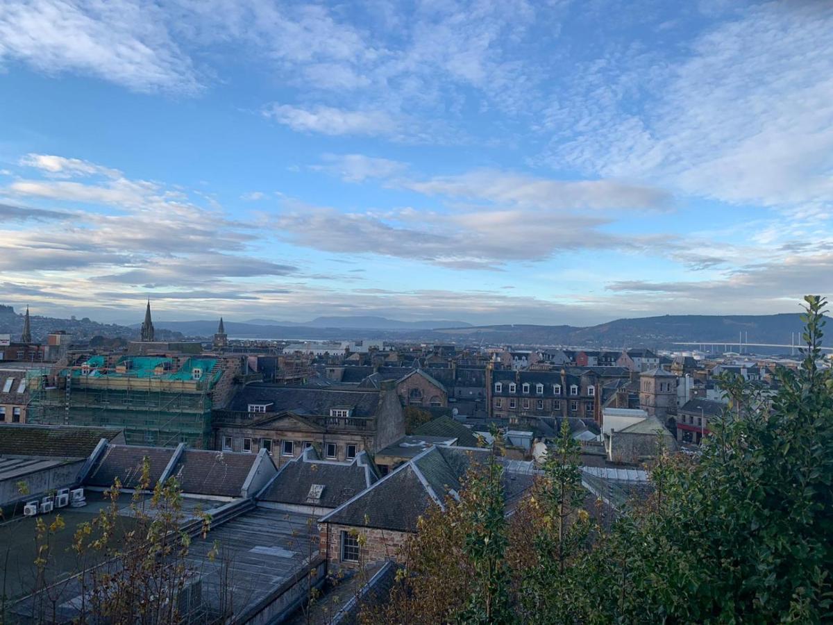 Hill House - Mews Town House, In A Quiet Private Close, In The Centre Of Inverness. Inverness