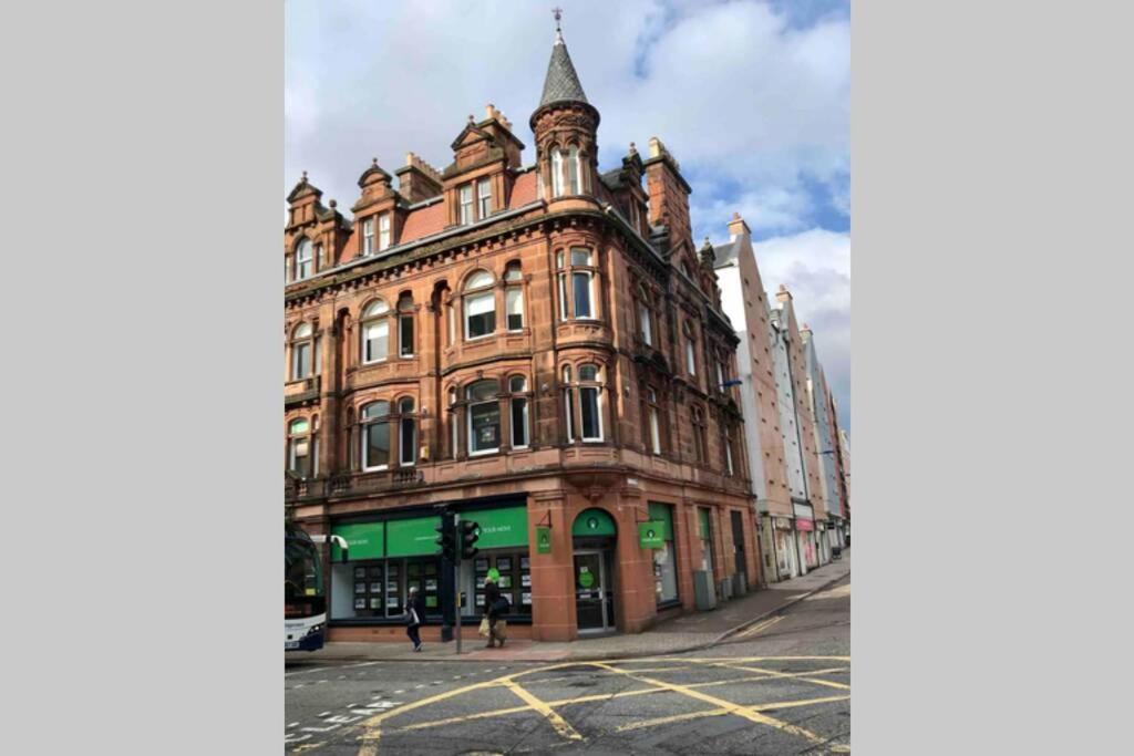 Spacious Centre Full Of Character * Inverness