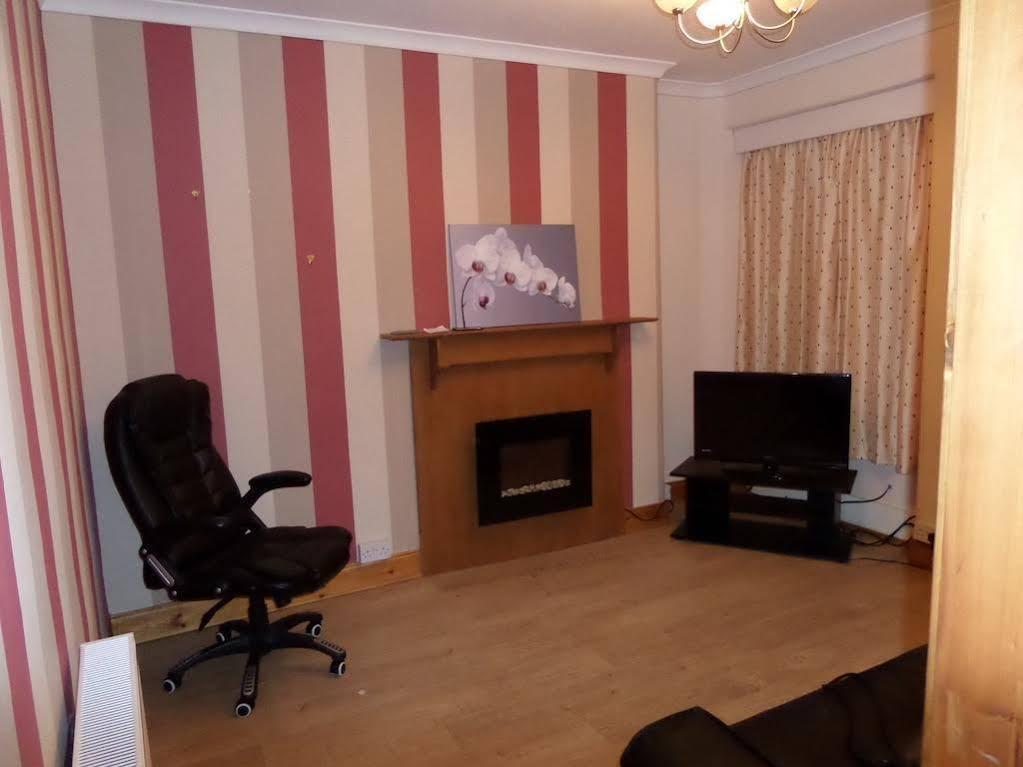 Jane's Free Parking Holiday home Inverness