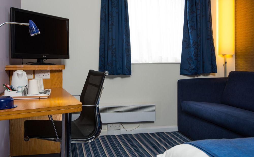 Express By Ihg 3*