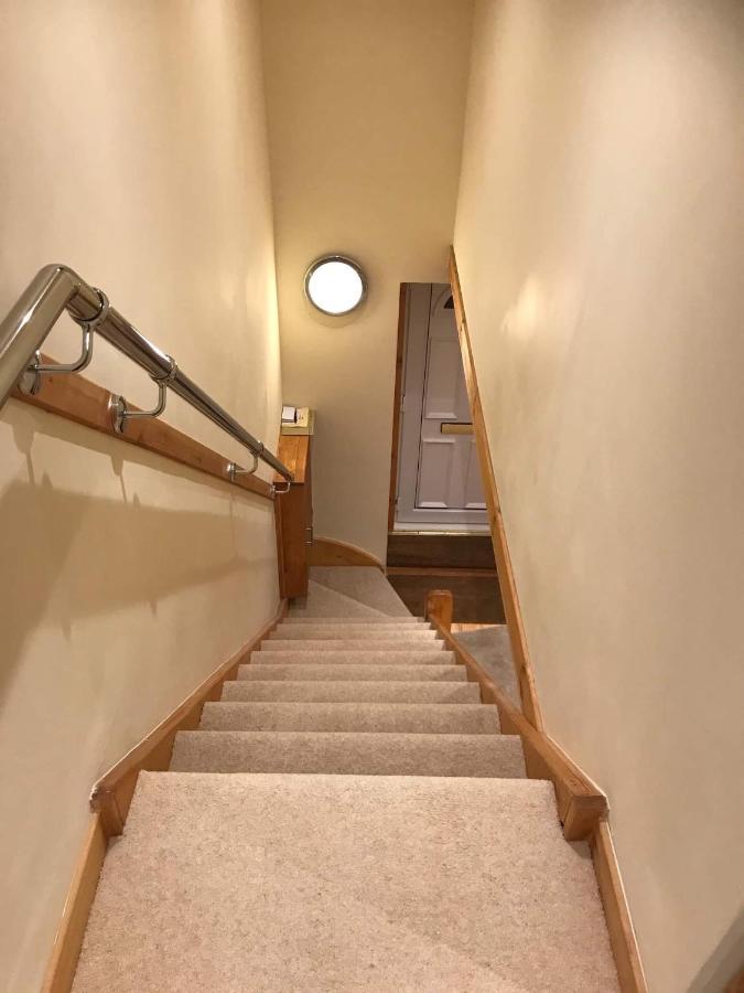 No 10 The Apartment *