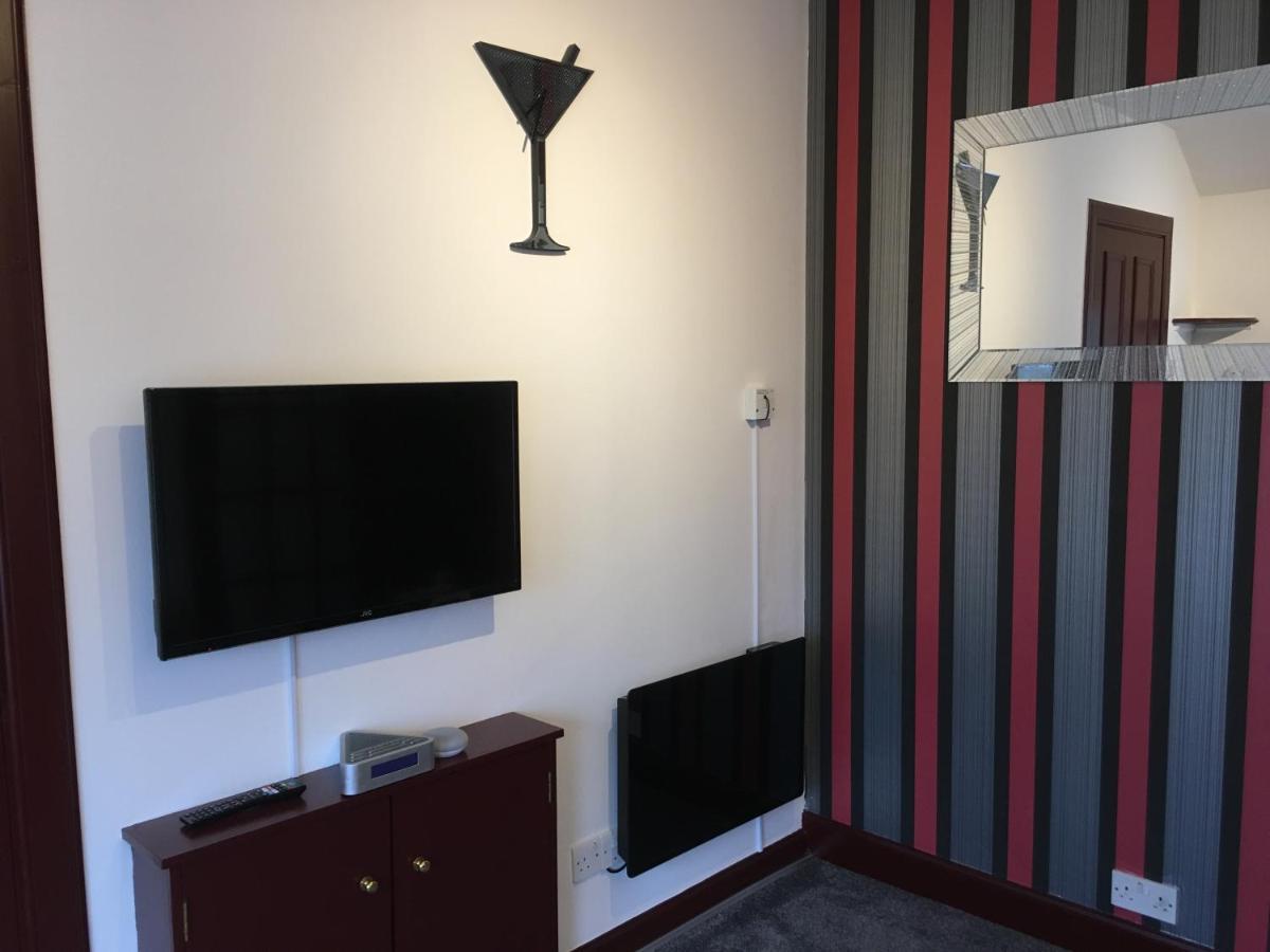 Modern 1 Bedroom Apartment